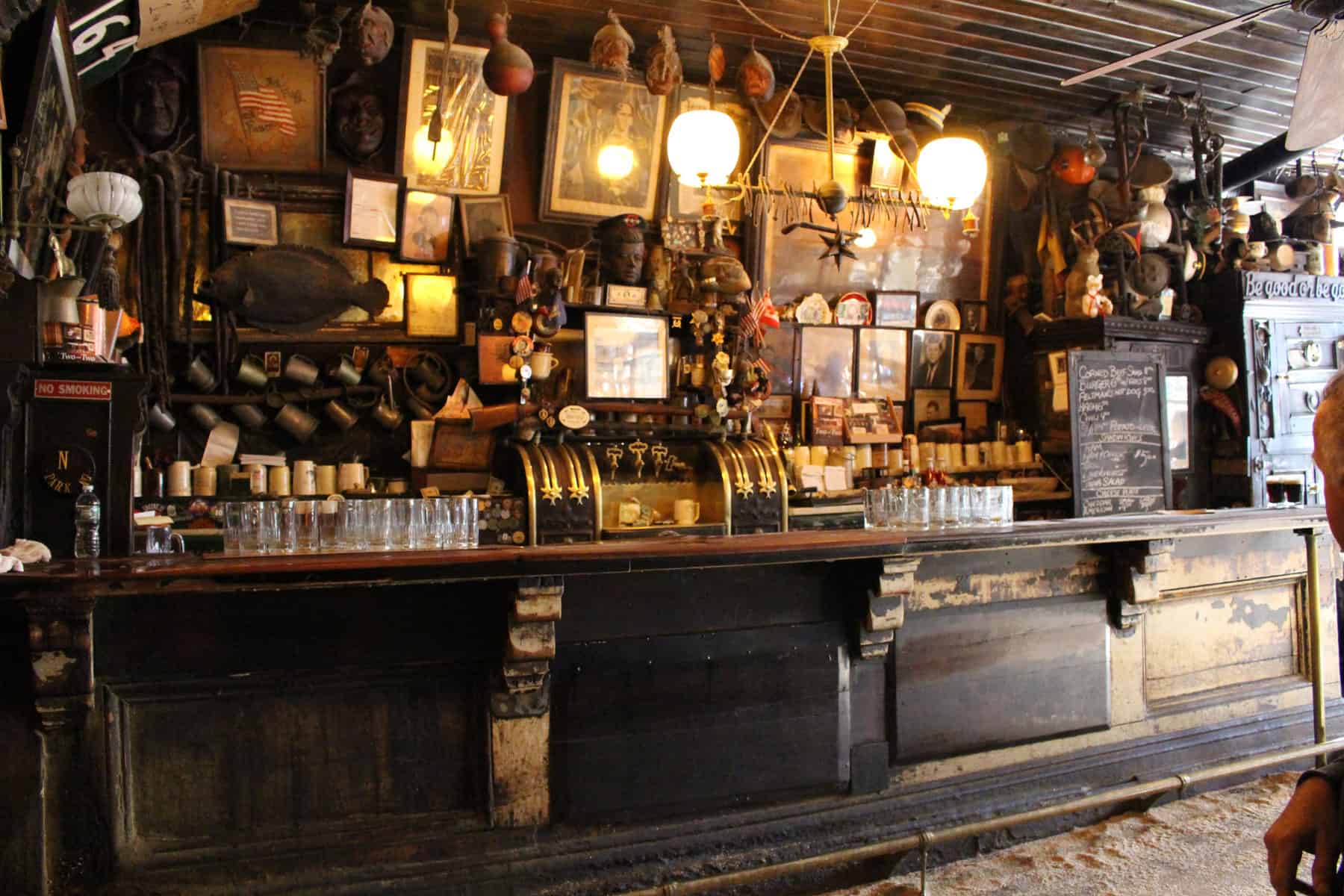 mcsorley's old ale house