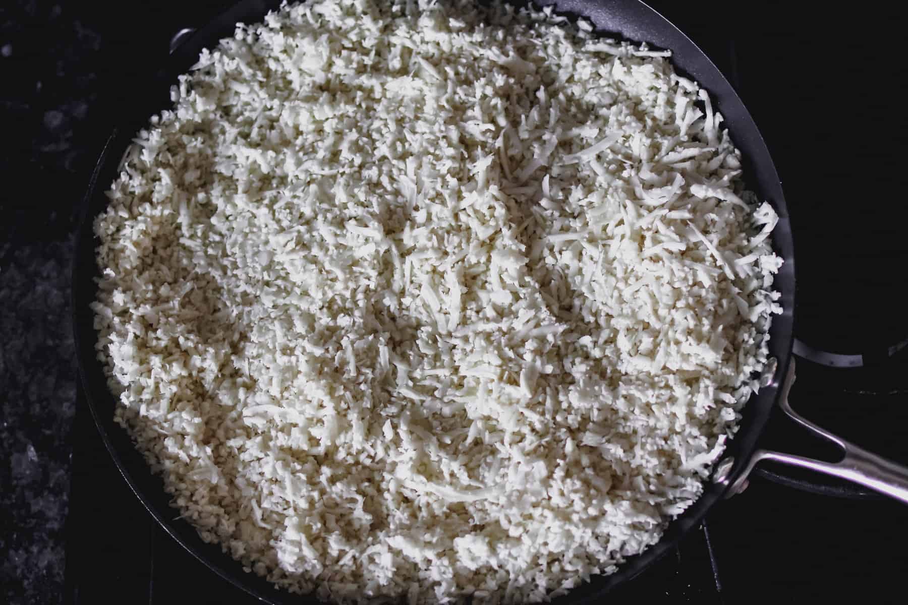 keto rice in pan