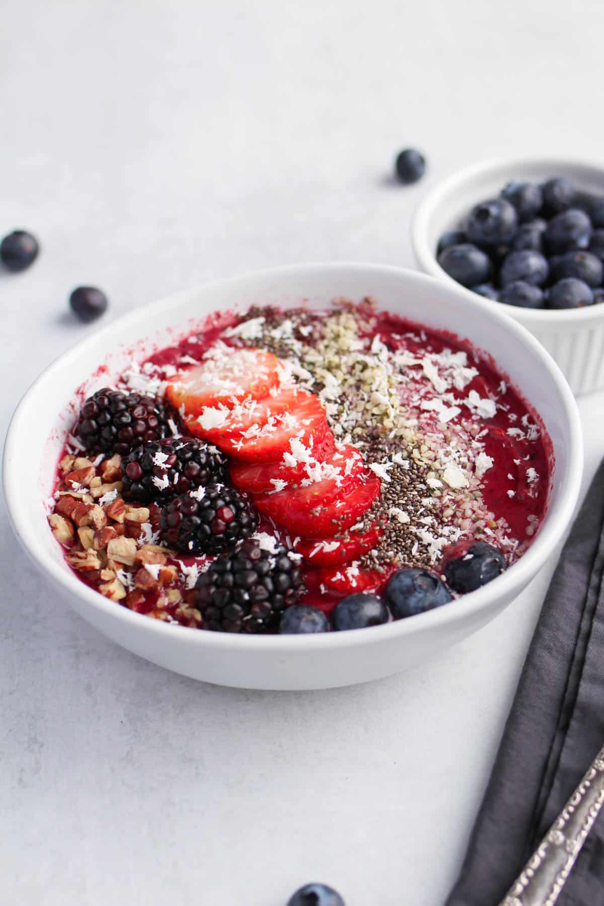 Very Berry Smoothie Bowl in white bowl 