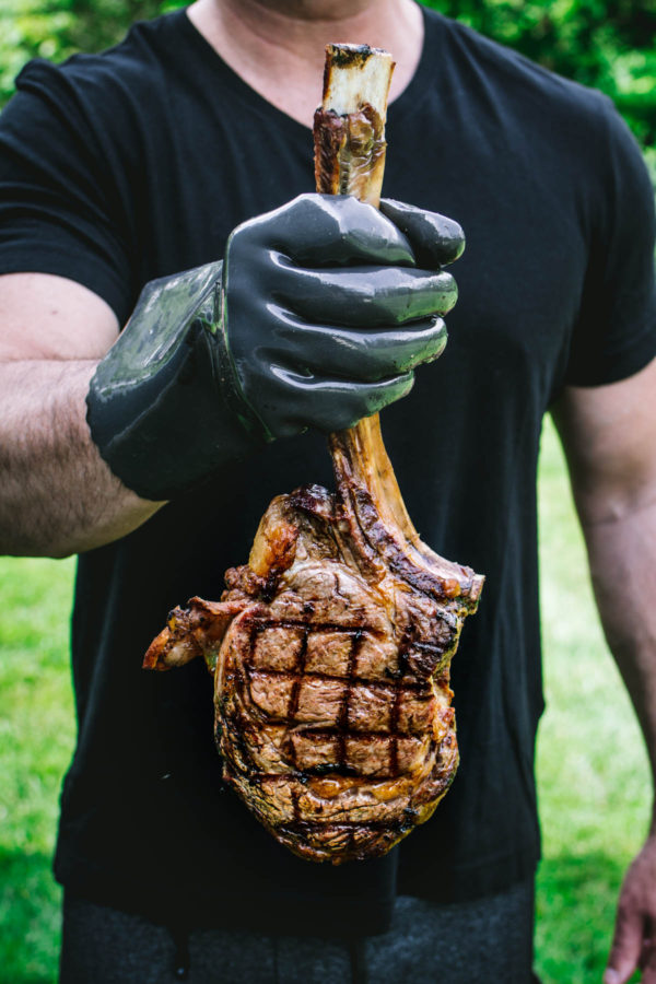 Tomahook How to Cook a Perfect Tomahawk Steak