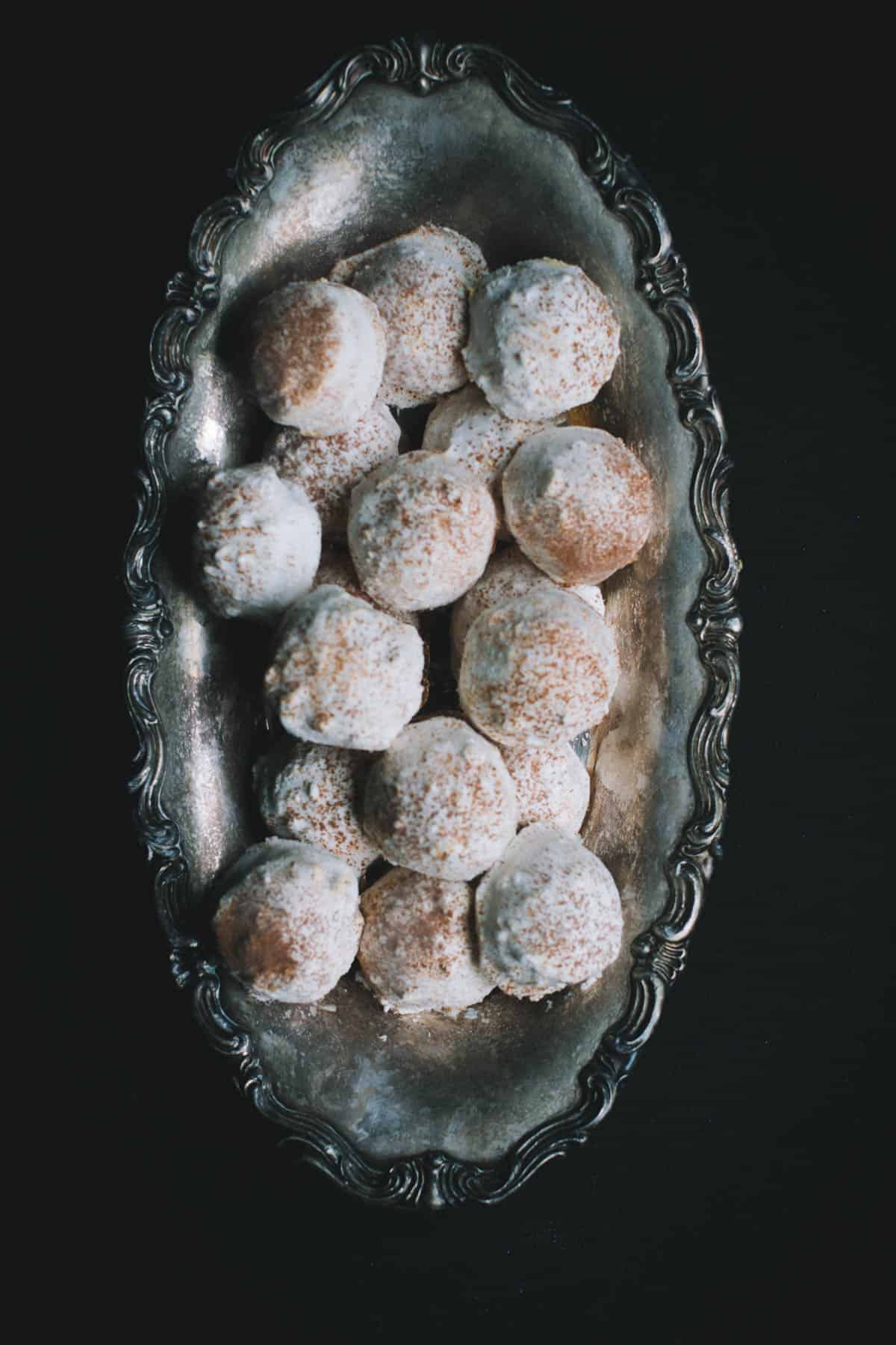 Pumpkin Cheesecake Balls 