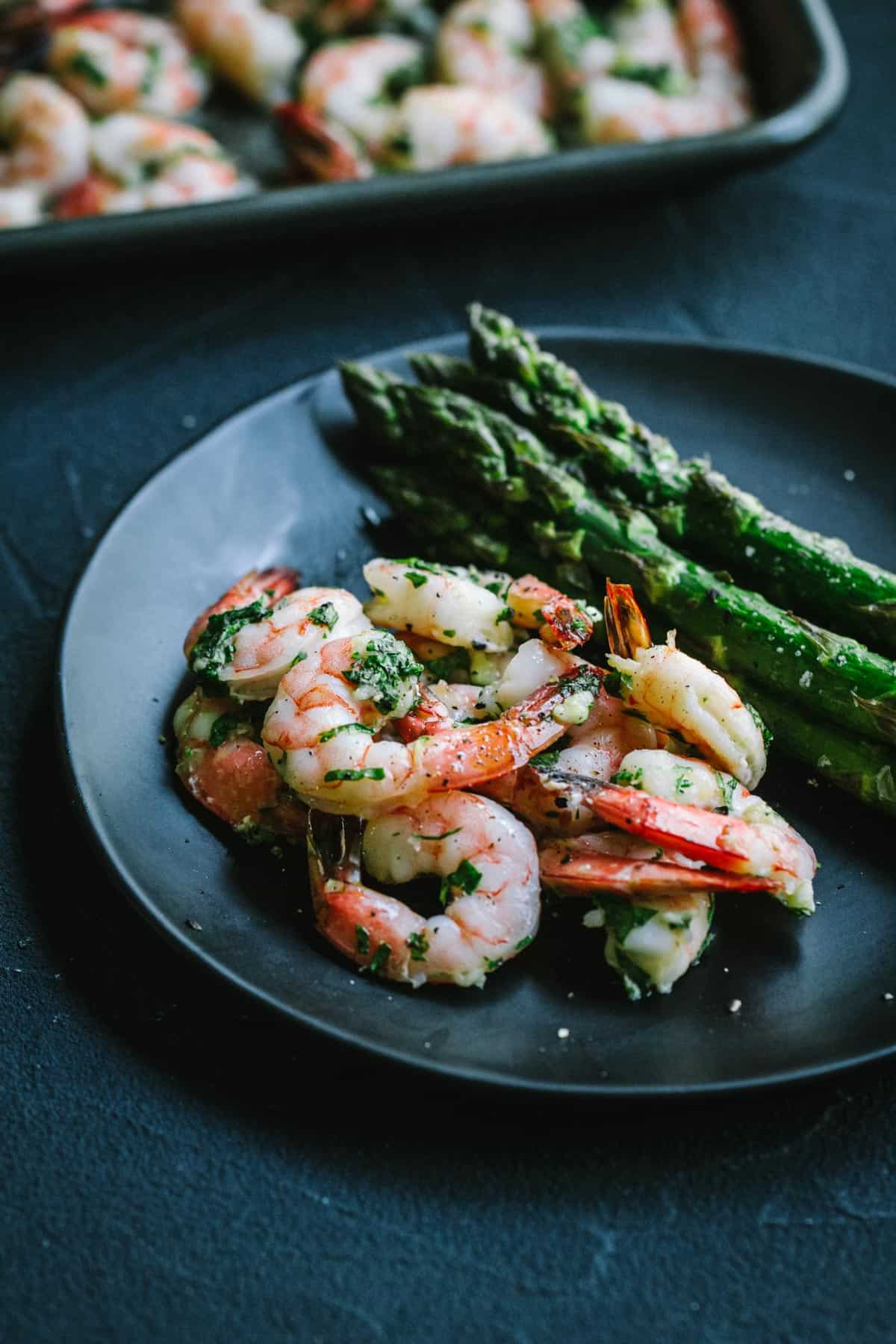 Keto Garlic Shrimp and Asparagus Sheet Pan Meal