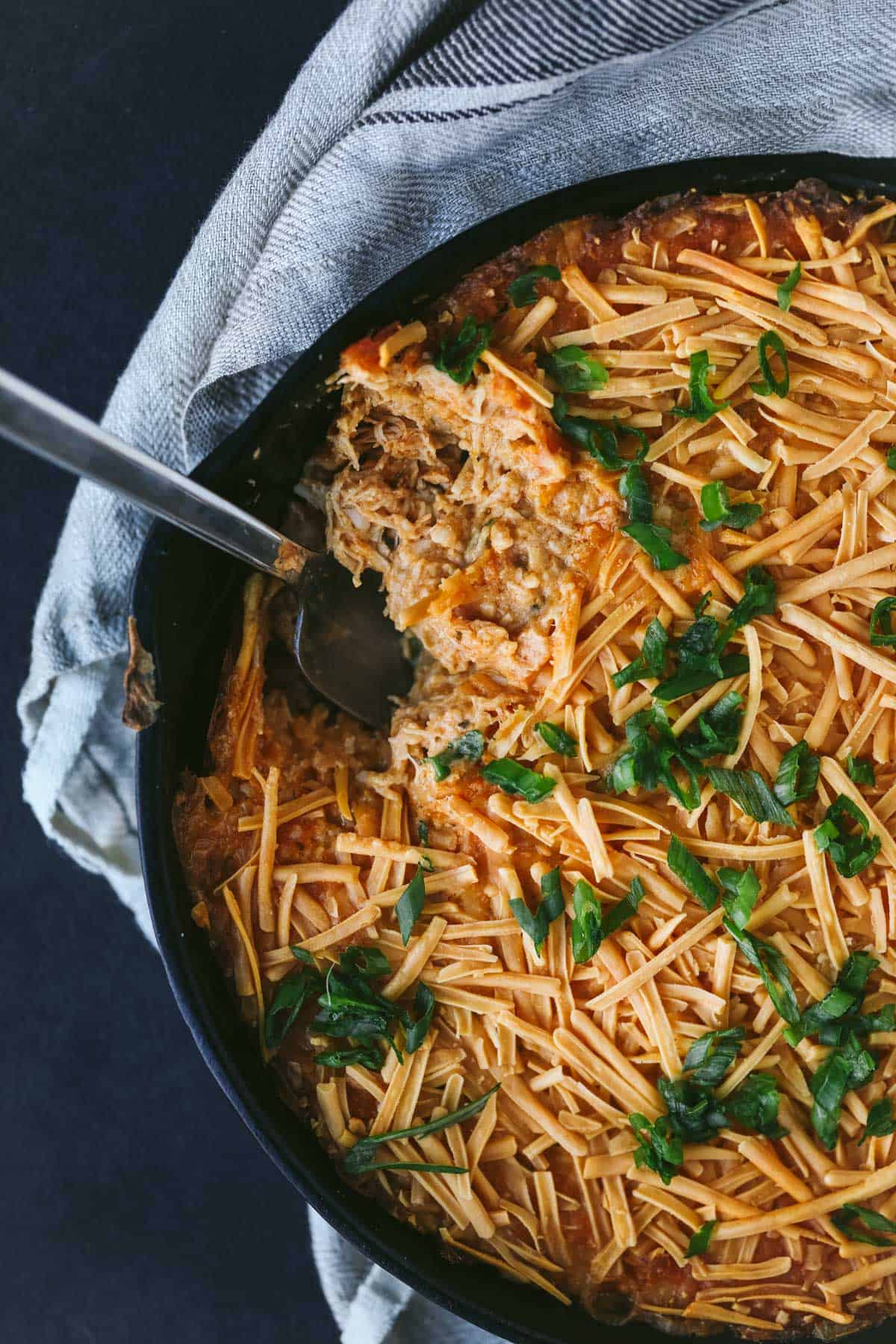 Dairy-Free Buffalo Chicken Dip