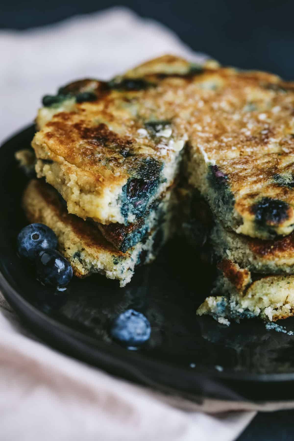 keto blueberry pancakes 